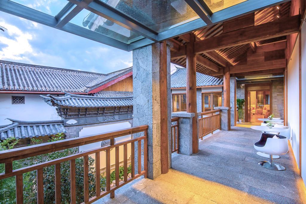 Отель Lux* Tea Horse Road Lijiang Лицзян Экстерьер фото